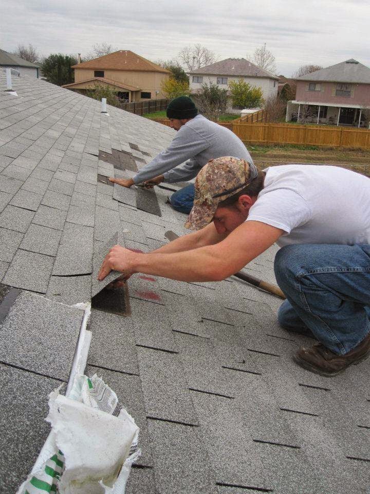 Santex Roofing - roofing contractor  | Photo 3 of 10 | Address: 10527 Stone Creek Pl, San Antonio, TX 78254, USA | Phone: (210) 520-9487
