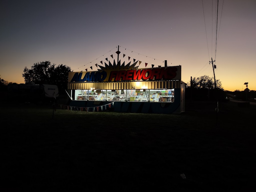 Alamo Fireworks Stand | 2449 TX-97, Pleasanton, TX 78064, USA | Phone: (210) 667-1106