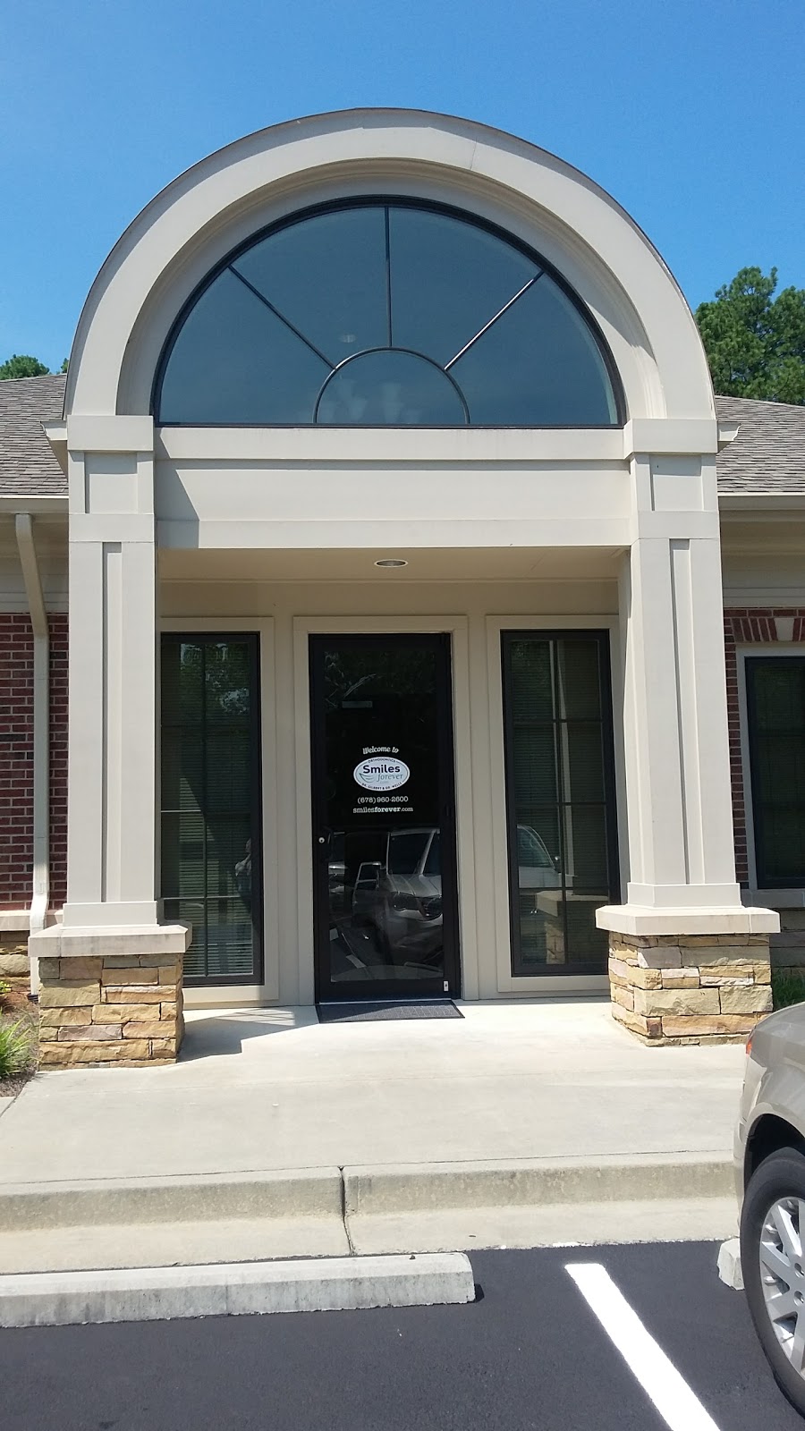 Smiles Forever Orthodontics Flowery Branch | 6050 Spout Springs Rd, Flowery Branch, GA 30542, USA | Phone: (678) 960-2600