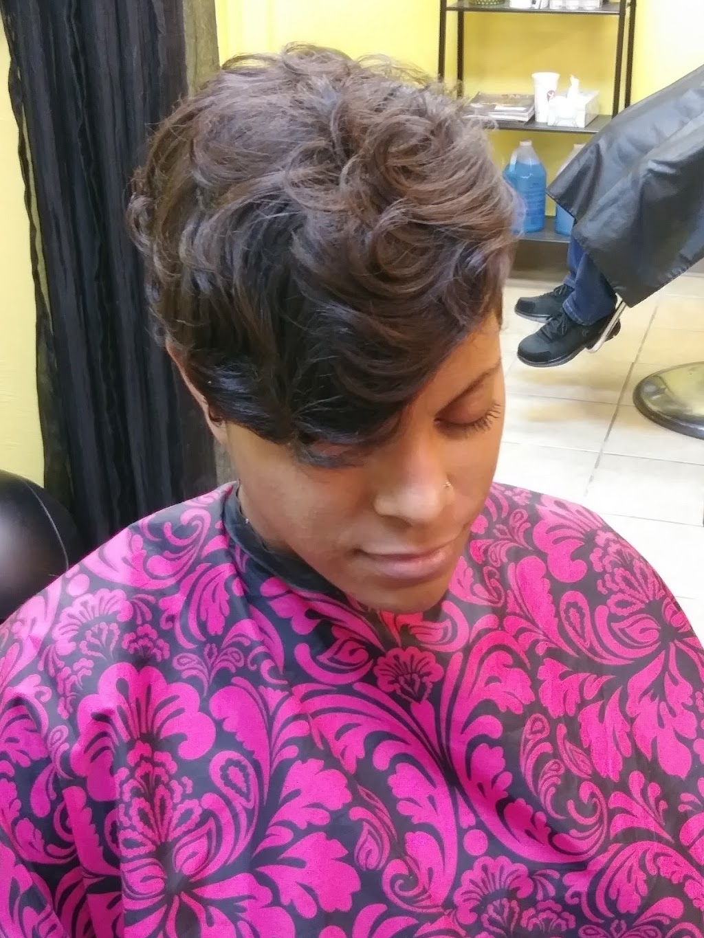 Essence Beauty Salon | 949 W Kearney St # 101, Mesquite, TX 75149 | Phone: (972) 216-5006