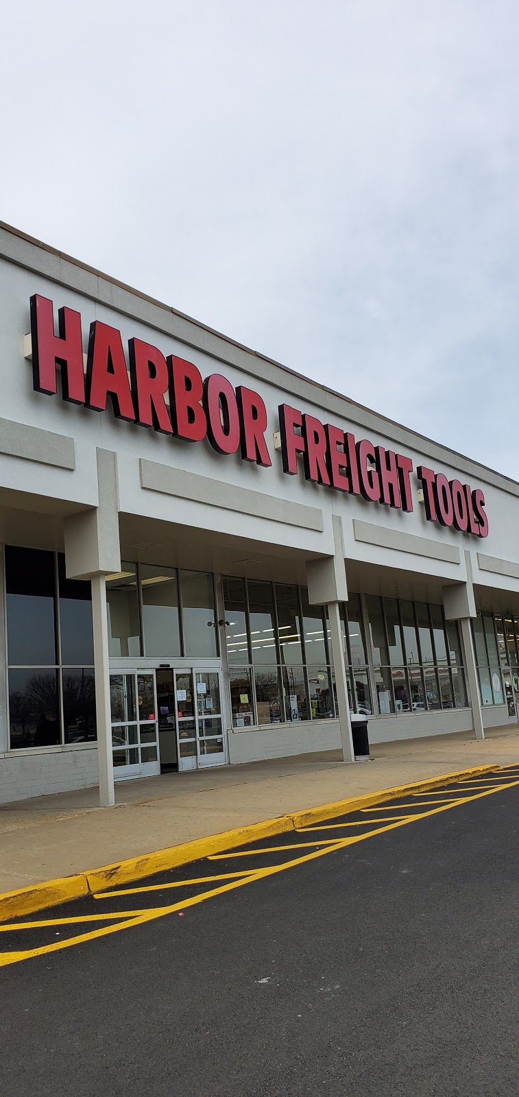 Harbor Freight Tools | 275 NJ-18 #1, East Brunswick, NJ 08816, USA | Phone: (732) 432-8037