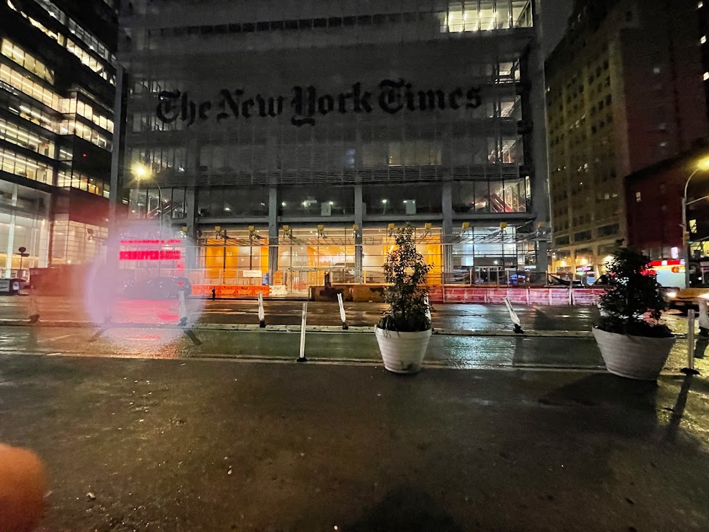 Datadog | New York Times Bldg, 620 8th Ave, New York, NY 10018, USA | Phone: (866) 329-4466