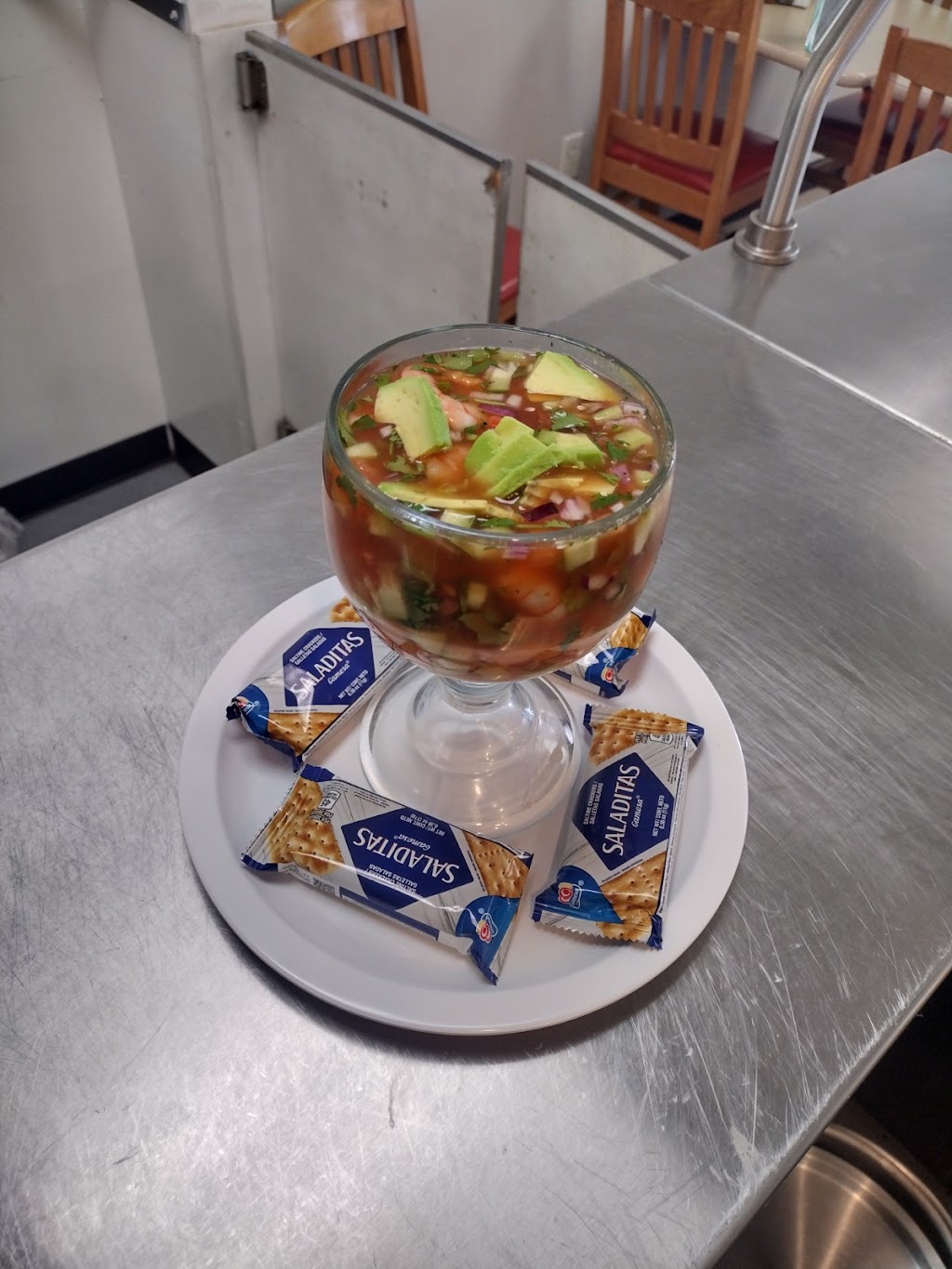 Mariscos El Pariente | 5216 Cleveland Blvd B, Caldwell, ID 83607, USA | Phone: (208) 459-4300