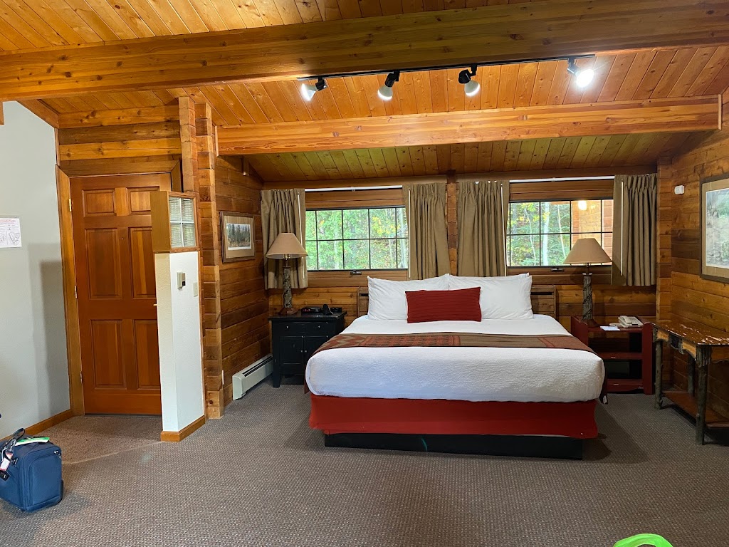 Upper Kenai River Inn | 18116 Sterling Hwy, Cooper Landing, AK 99572, USA | Phone: (907) 595-2199