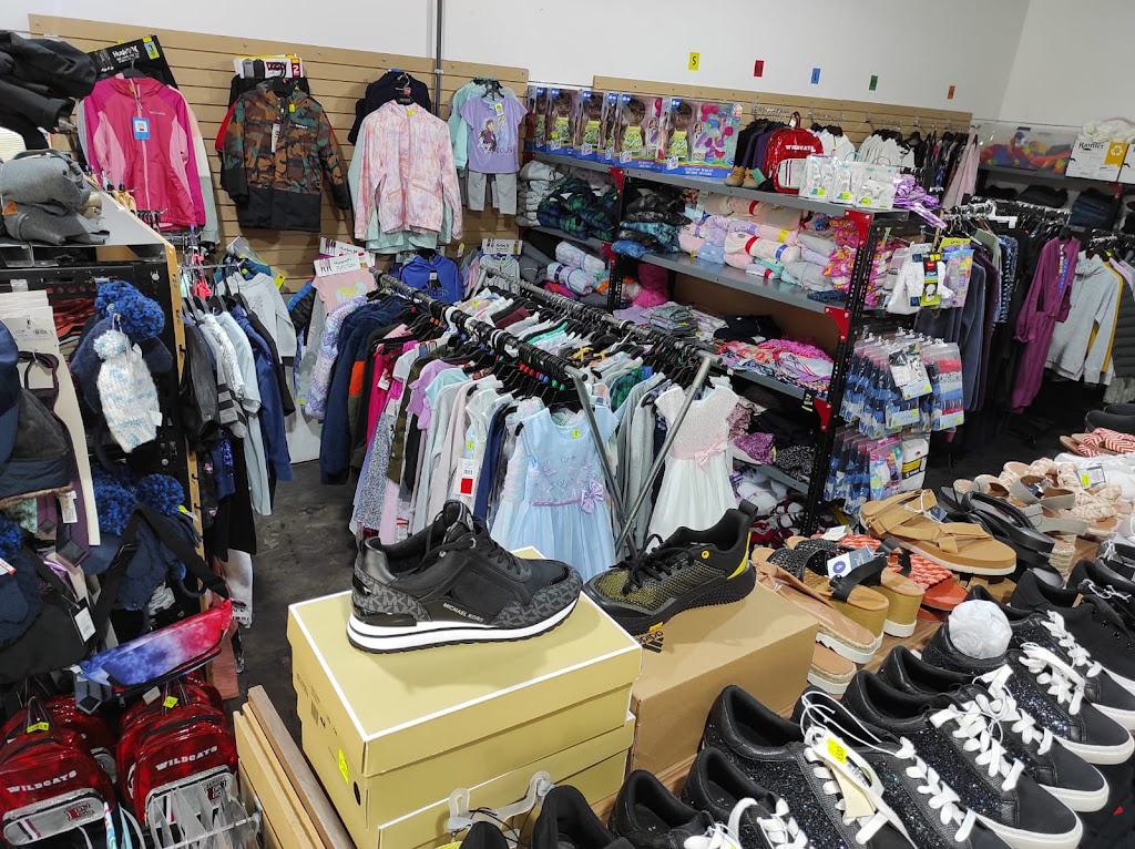 TiendaMiTienda.com | Carr. Libre Tijuana-Rosarito, Urbiquinta Versalles, Local No. 6, Urbiquinta, La Gloria, 22664 La Joya, B.C., Mexico | Phone: 664 711 9512