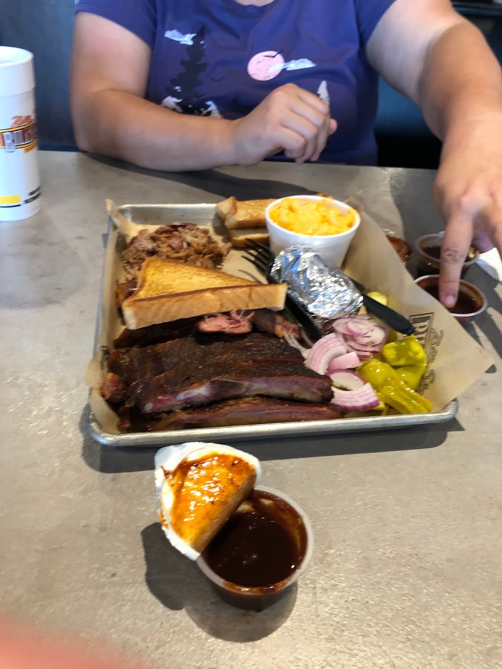 Billy Sims Barbecue | 1442 W Washington St, West Bend, WI 53095, USA | Phone: (262) 353-9850