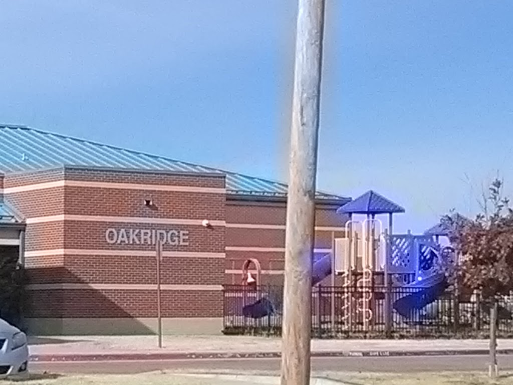 Oakridge Elementary School | 3201 S Santa Fe Ave, Moore, OK 73160, USA | Phone: (405) 735-4530