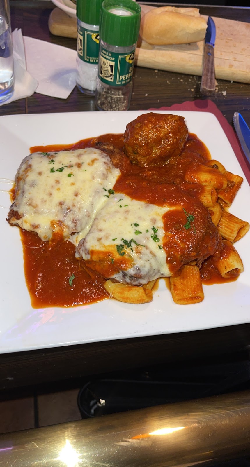 Ripas Italian Restaurant | 4218 Walden Ave, Lancaster, NY 14086, USA | Phone: (716) 684-2418