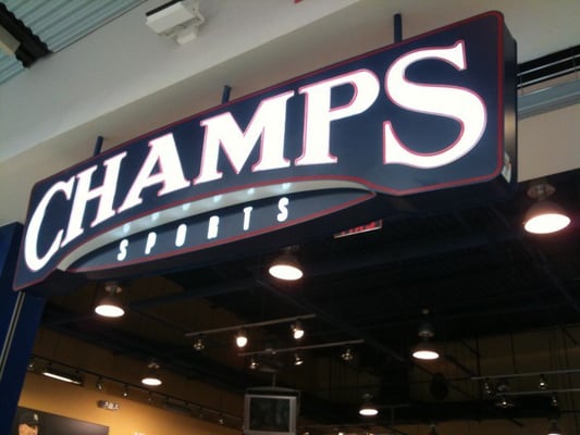 Champs Sports | 1425 Central Ave, Albany, NY 12205, USA | Phone: (518) 438-3128