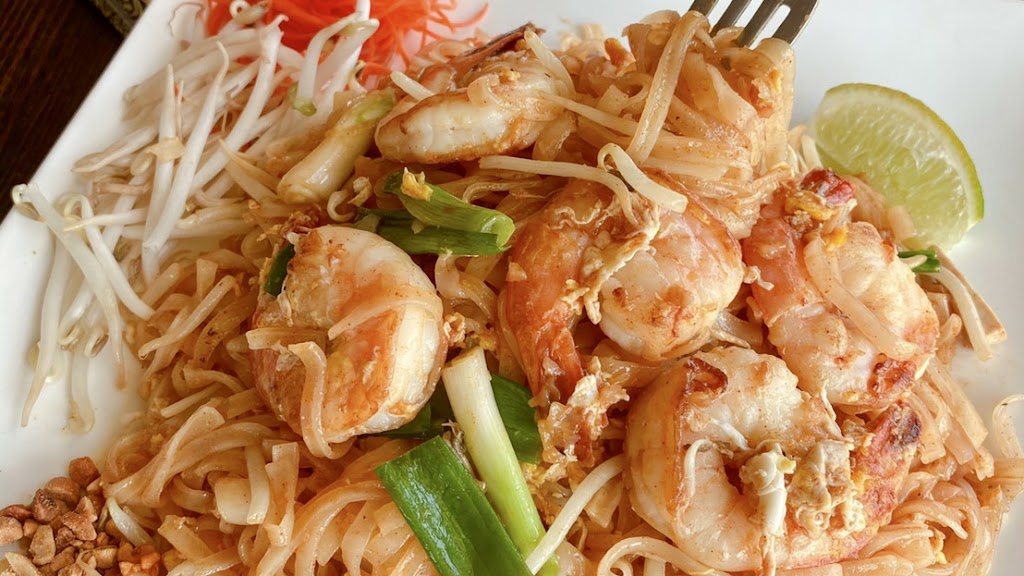 Thai Gulf Restaurant | 19072 Beach Blvd Suite A & B, Huntington Beach, CA 92648 | Phone: (714) 378-6003