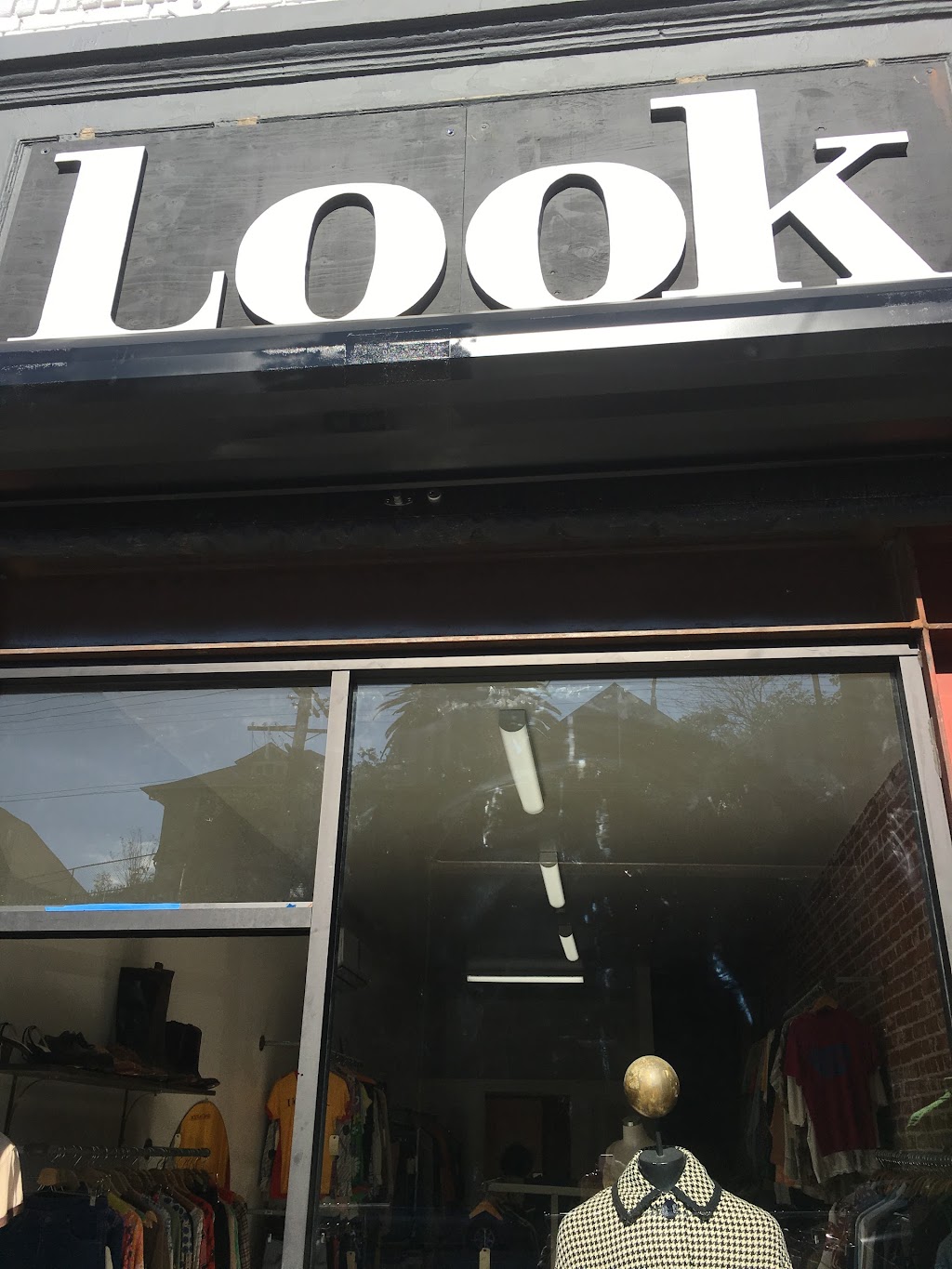 LOOK Vintage | 1459 Sunset Blvd, Los Angeles, CA 90026, USA | Phone: (213) 537-0941