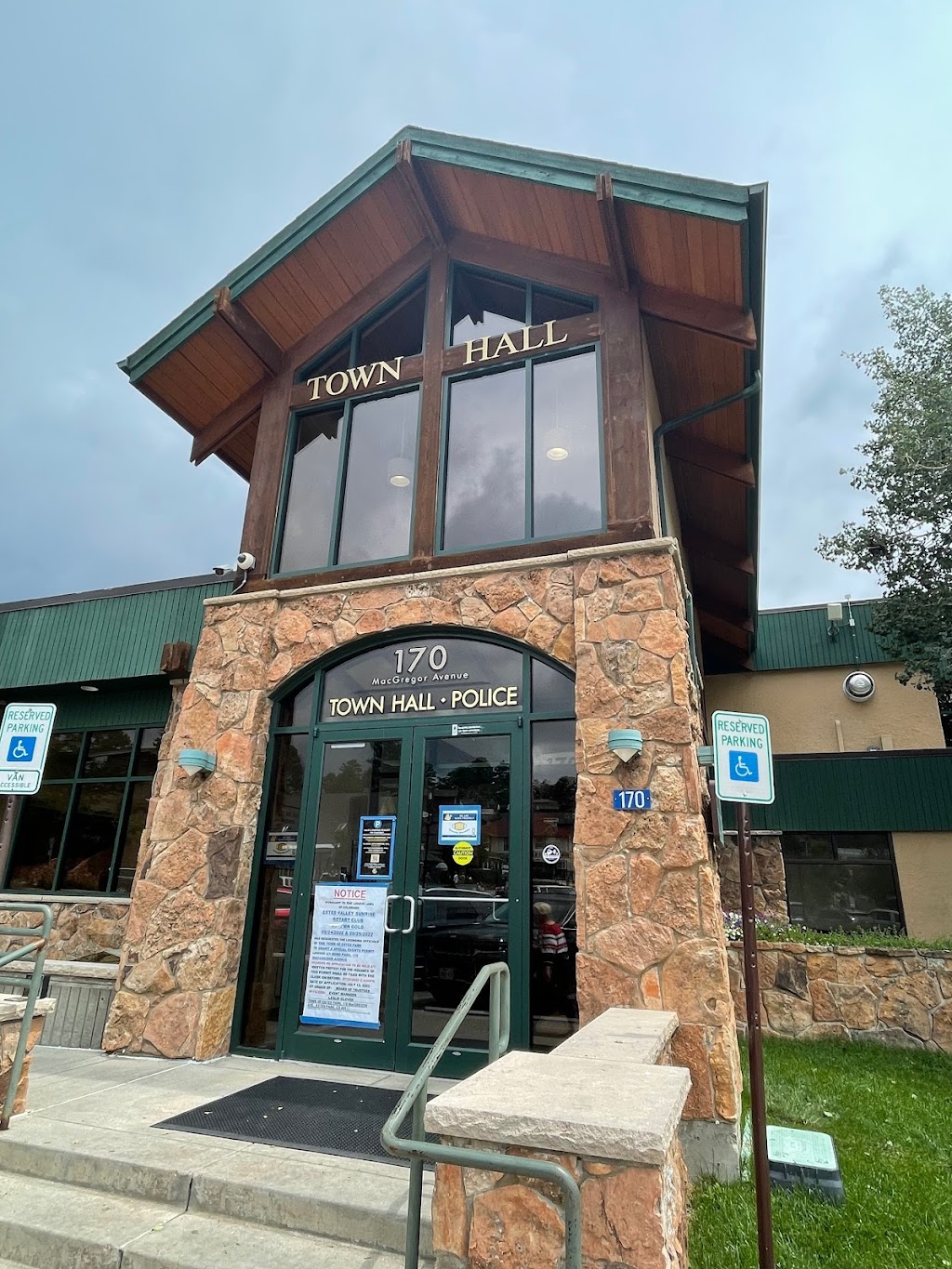 Estes Park Town Hall | 170 MacGregor Ave, Estes Park, CO 80517, USA | Phone: (970) 586-5331