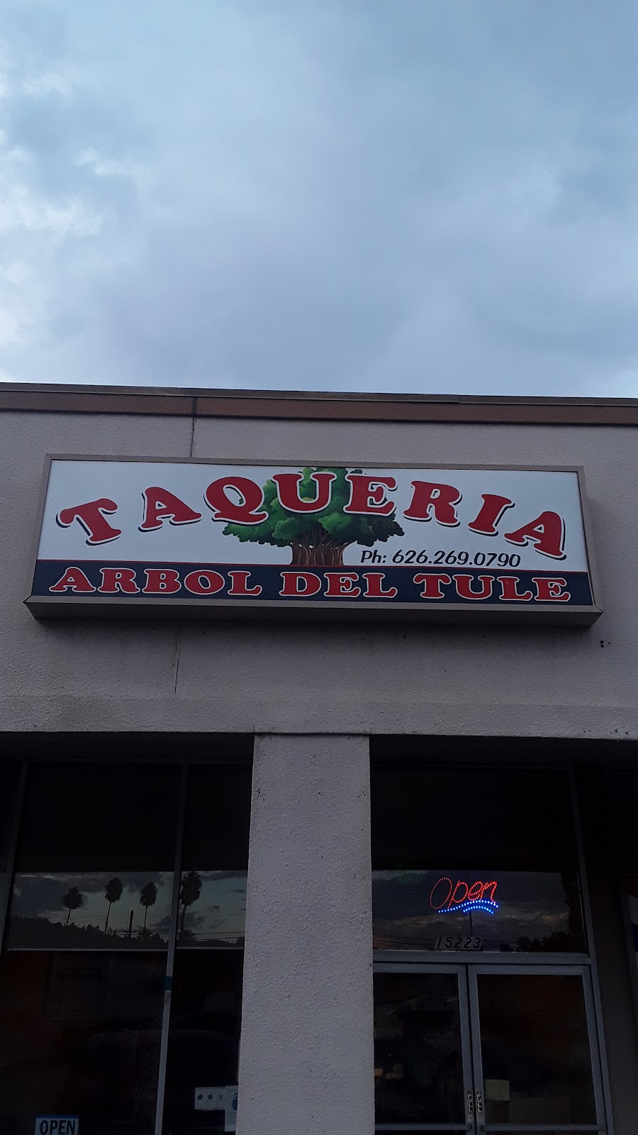 Mi Fondita de Hacienda Heights | 15223 Gale Ave, Hacienda Heights, CA 91745, USA | Phone: (626) 269-0790