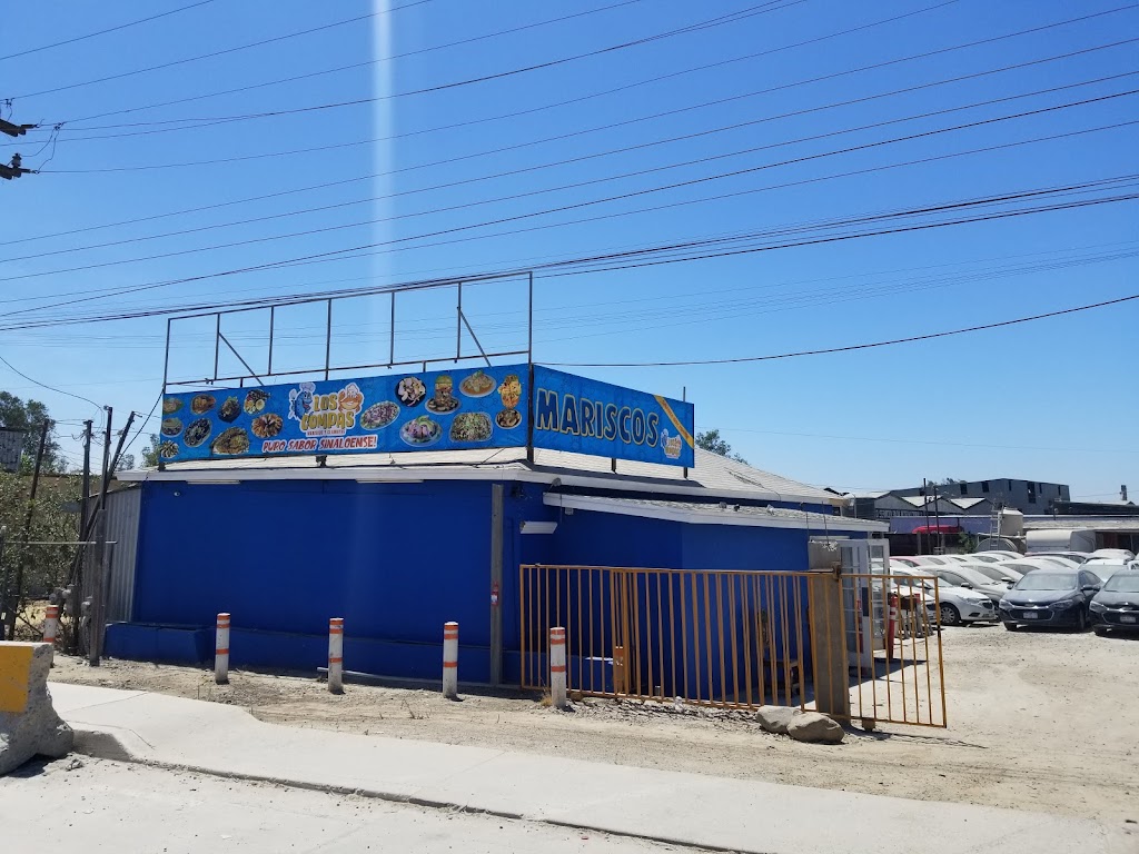 Mariscos Los Compas | Aeropuerto 1007, Aeropuerto Abelardo L. Rodriguez, 22204 Tijuana, B.C., Mexico | Phone: 664 794 7137