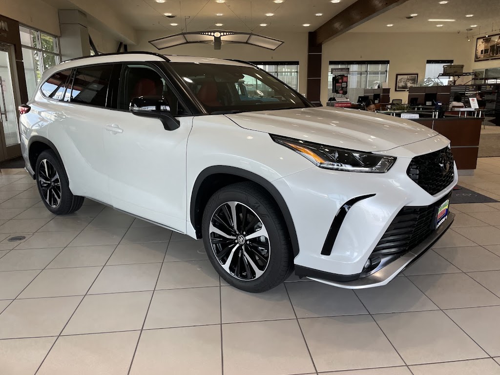 Doxon Toyota of Auburn | 3405 Auburn Way N, Auburn, WA 98002, USA | Phone: (253) 833-4555