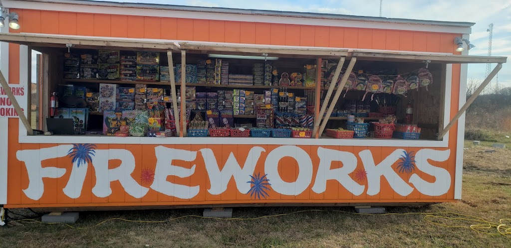 Mob Scene Fireworks LLC | 389 Paul Carr Dr, Main St 710 S, Checotah, OK 74426, USA | Phone: (609) 489-3967