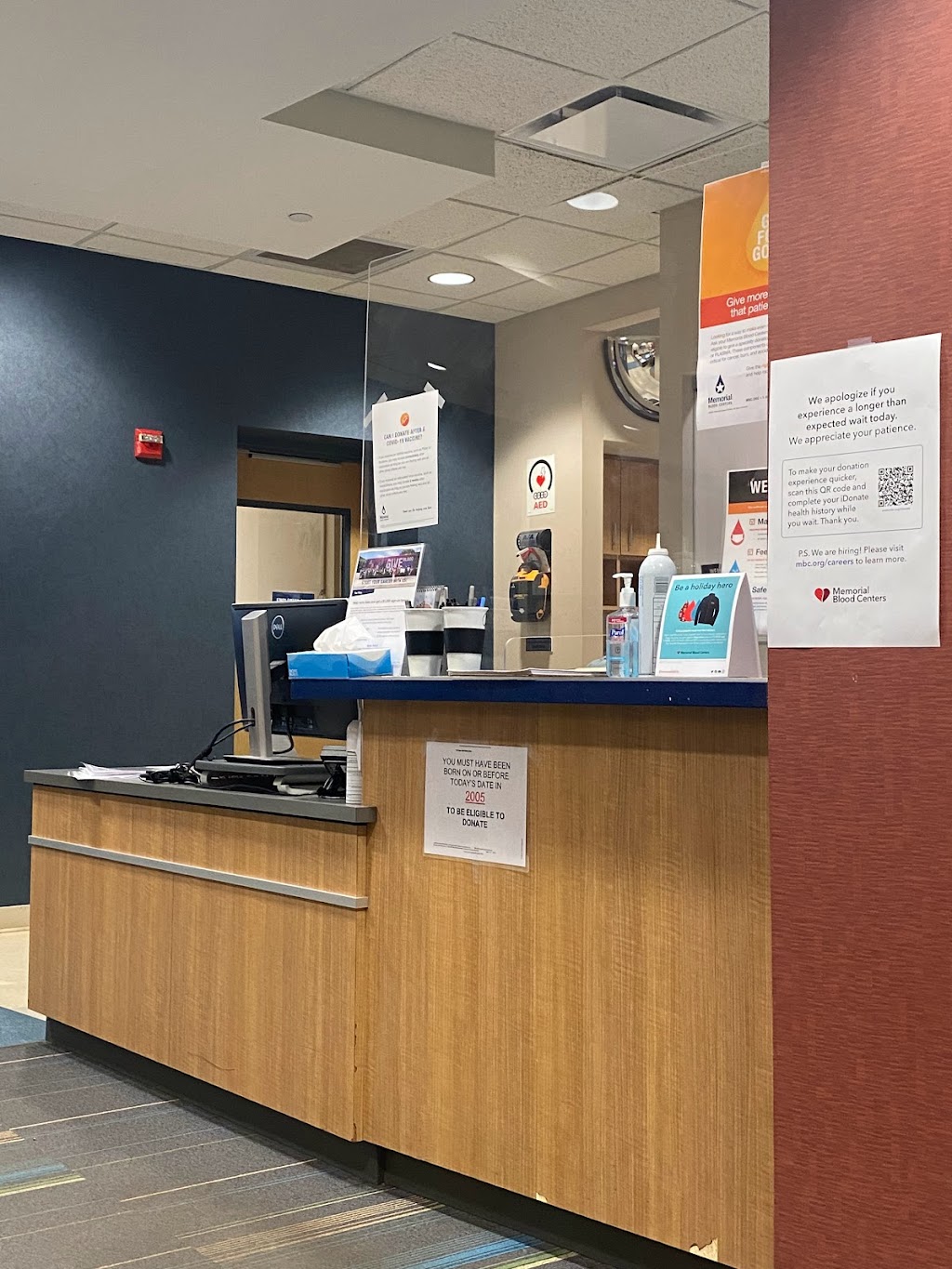 Memorial Blood Centers | 737 Pelham Blvd, St Paul, MN 55114, USA | Phone: (888) 448-3253