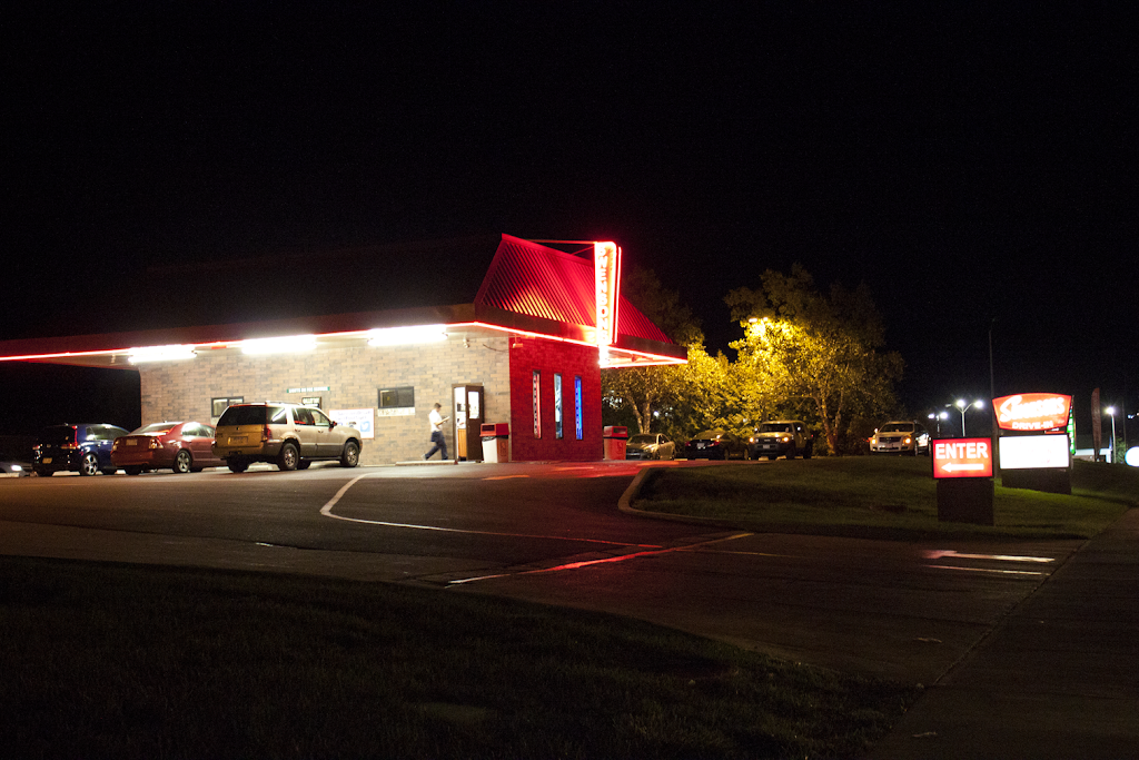 Swensons Drive-In | 7635 Broadview Rd, Seven Hills, OH 44131 | Phone: (216) 986-1934