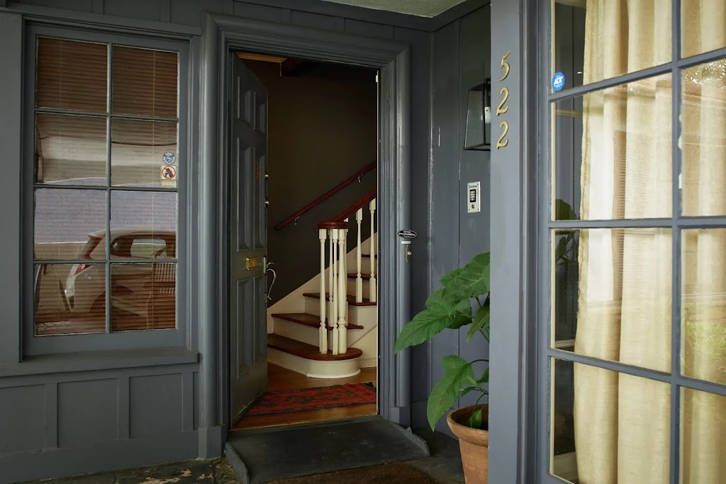 California Center for Psychedelic Therapy - Los Angeles | 522 N Larchmont Blvd, Los Angeles, CA 90004, USA | Phone: (213) 973-7512