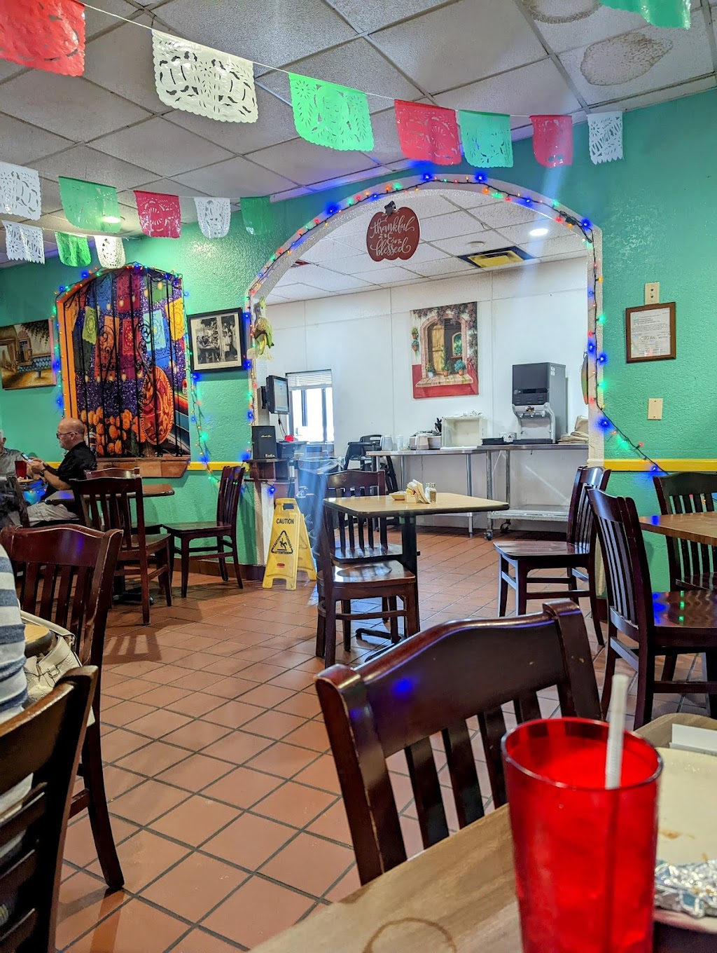 Mr Taco | 831 S Colorado St, Lockhart, TX 78644, USA | Phone: (512) 398-2704