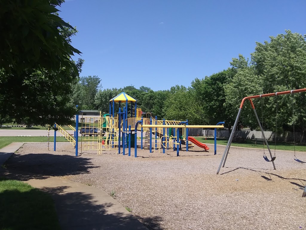 Community Park | 800 6th St W, Carver, MN 55315, USA | Phone: (612) 900-7485