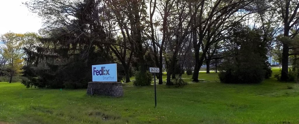 FedEx Ground | 16555 W Rogers Dr, New Berlin, WI 53151, USA | Phone: (800) 463-3339