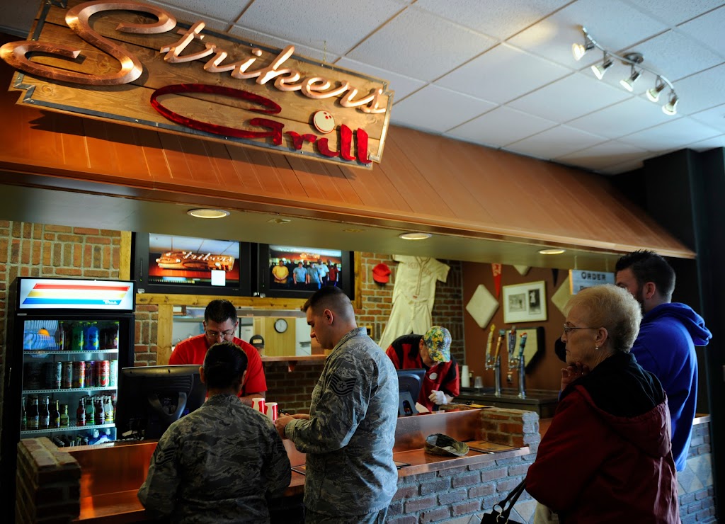 Strikers Grill | 680 Falcon St Bldg 2805, Mountain Home AFB, ID 83648, USA | Phone: (208) 828-2567