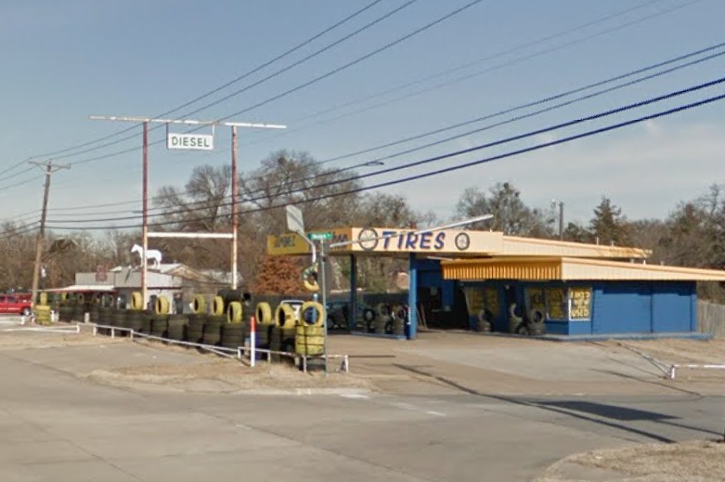 Jimenez Tire Shop | 1049 Southeast Pkwy, Azle, TX 76020, USA | Phone: (214) 299-1448