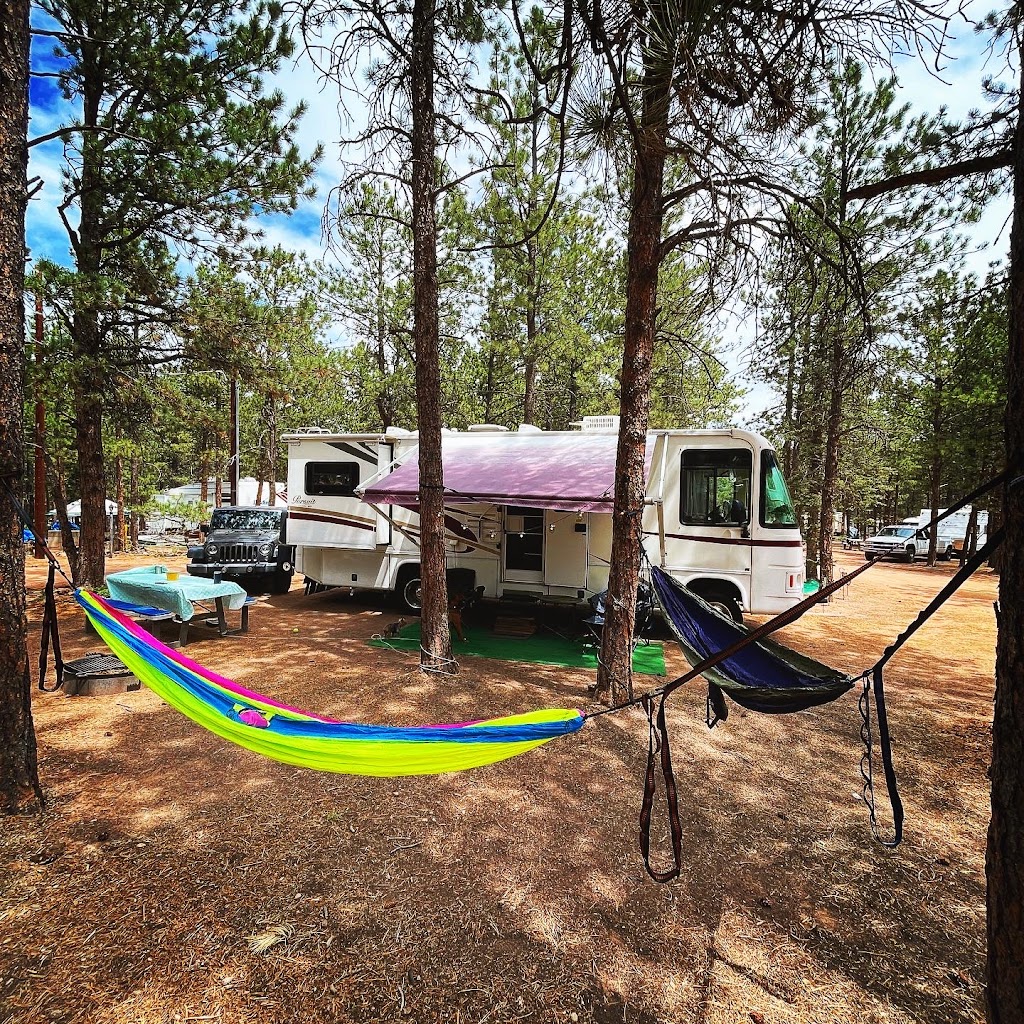 Diamond Campground Inc. | 900 CO-67, Woodland Park, CO 80863, USA | Phone: (719) 687-9684