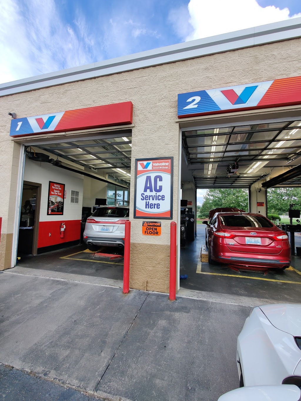 Bokor Auto Center | 31 Dix St, Lowell, MA 01852, USA | Phone: (978) 459-8121