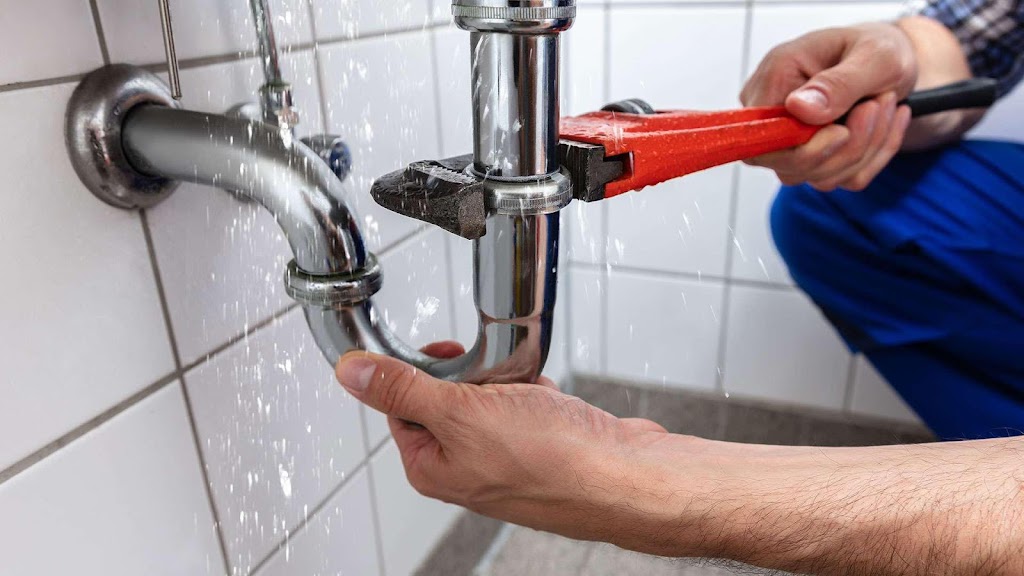 Plumber 007 Plumbing Services Paramount | 16211 Downey Ave UNIT 17, Paramount, CA 90723, USA | Phone: (562) 242-2124