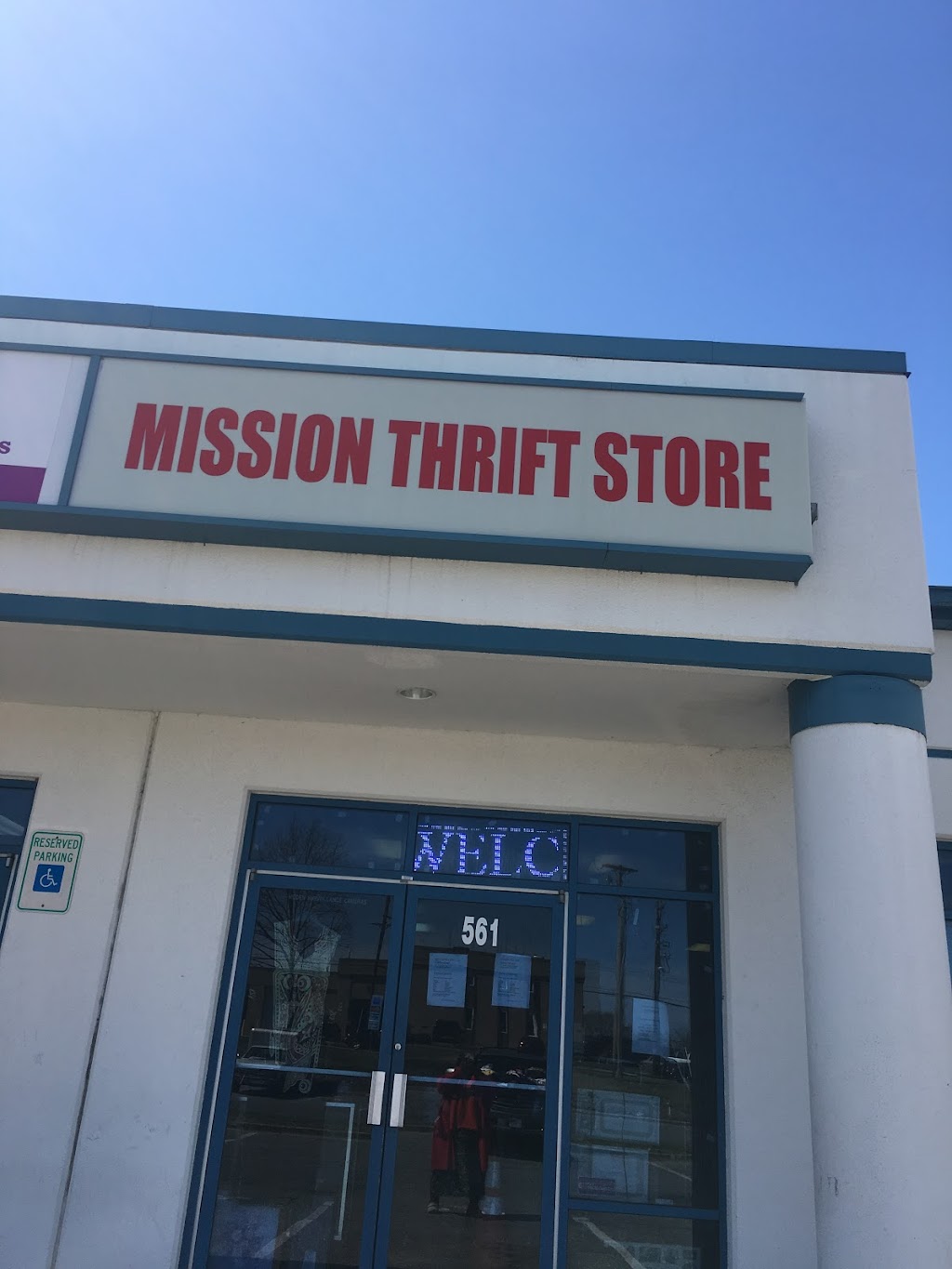 Mission Village Thrift | 561 Ritchie Business Center, Capitol Heights, MD 20743 | Phone: (240) 291-1945