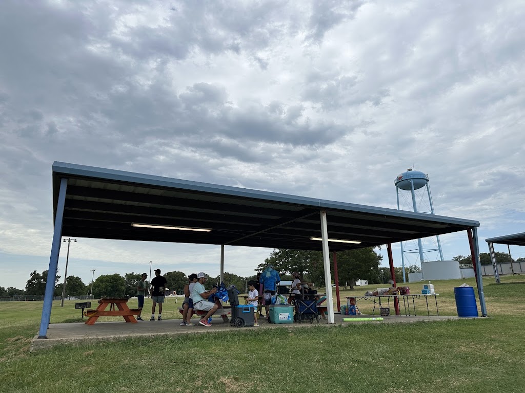 West Tawakoni City Park | 1208 TX-276, West Tawakoni, TX 75474, USA | Phone: (903) 274-7180