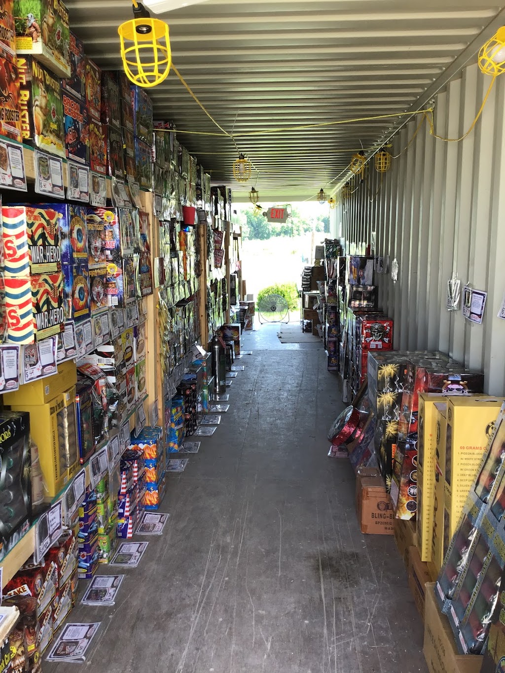 Powder Monkey Fireworks - Lone Jack | 13434 Hutt Rd, Lone Jack, MO 64070, USA | Phone: (314) 805-0725