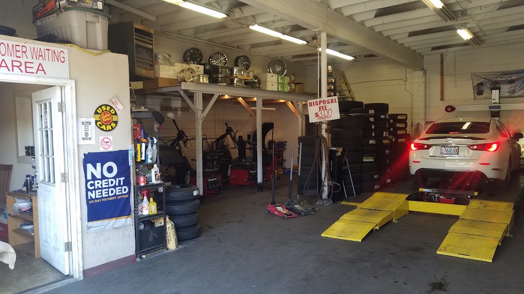 M & M Tires | 6612 SE Jenne Rd, Portland, OR 97236, USA | Phone: (503) 752-5484