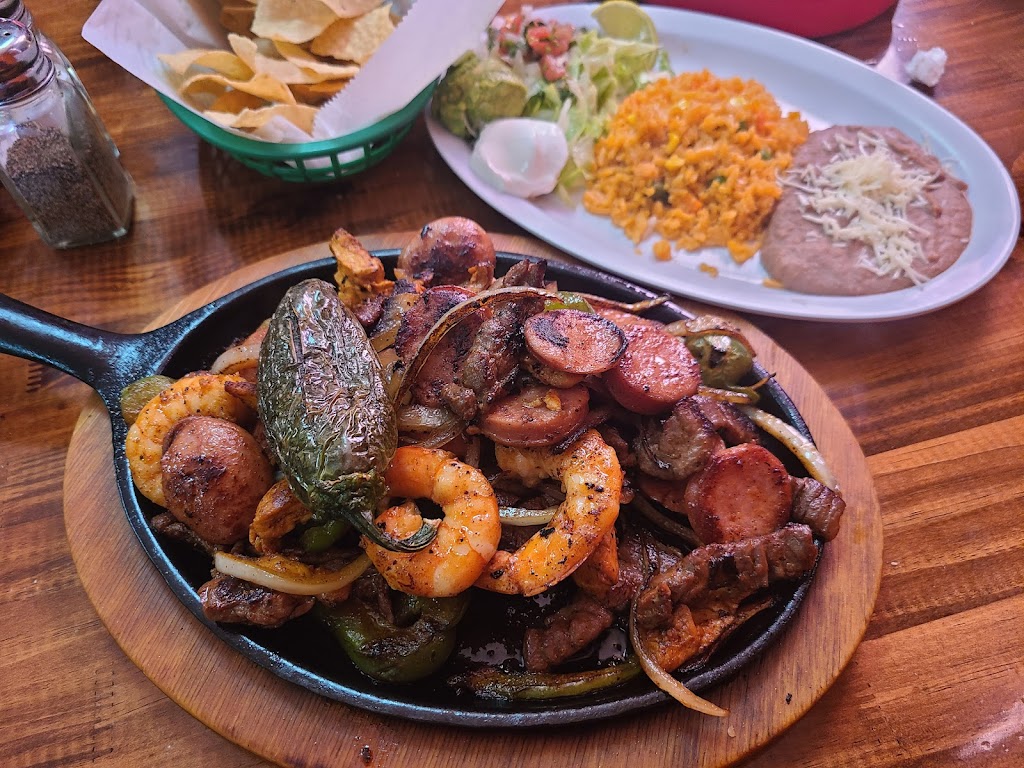 Nenas Mexican Restaurant | 4228 E Belknap St #114, Haltom City, TX 76117, USA | Phone: (682) 841-7470