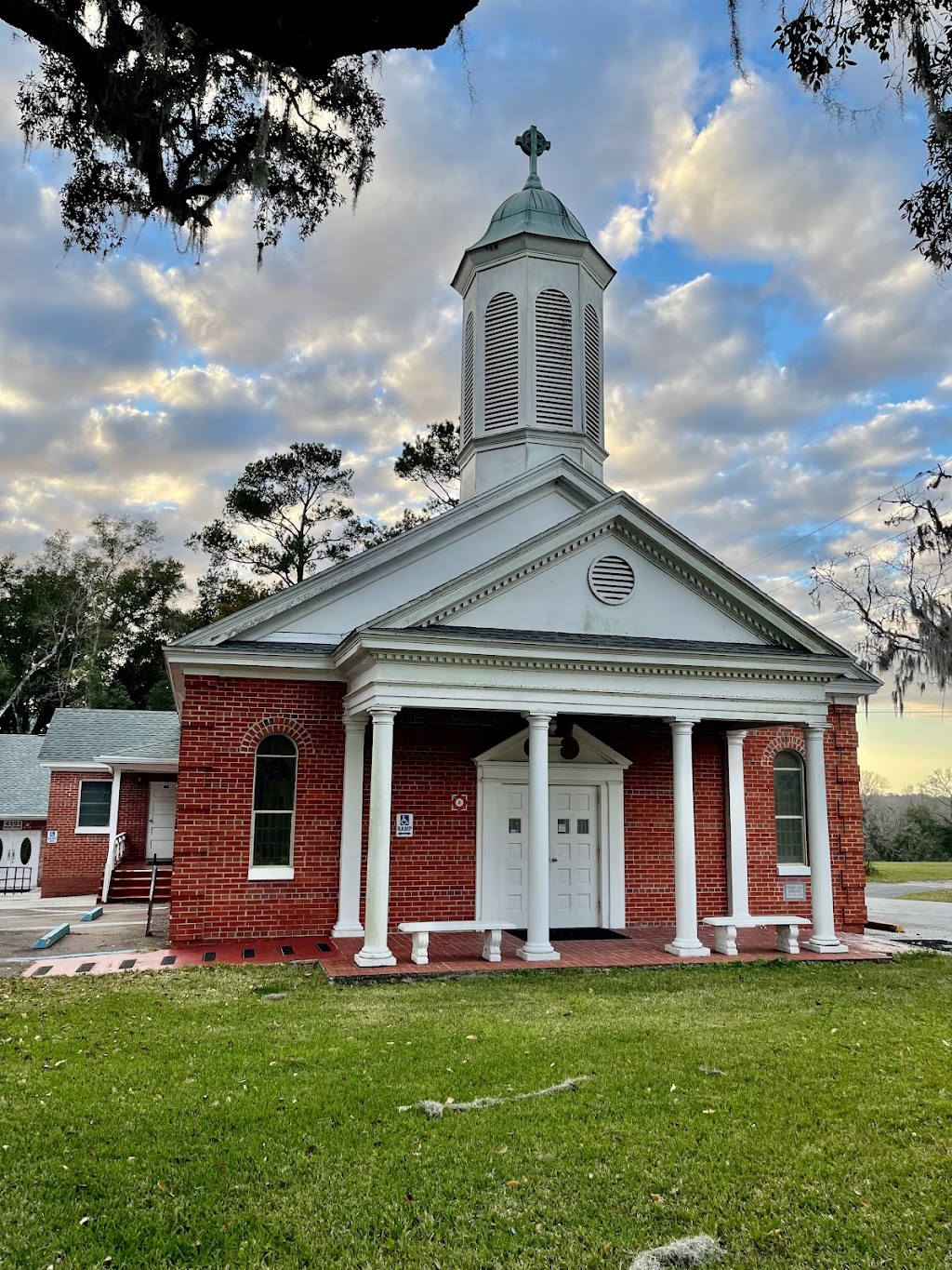 Spring Lake Methodist Church | 4191 Spring Lake Hwy, Brooksville, FL 34601, USA | Phone: (352) 799-7028