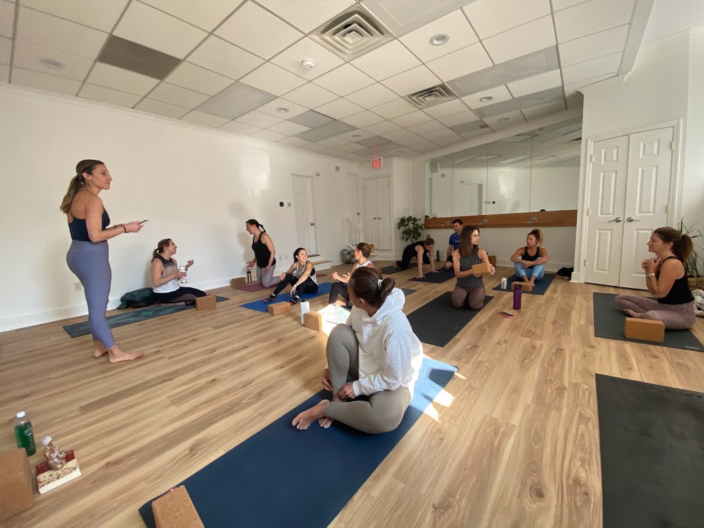 hOMeBody Yoga & Wellness | 39 King St, Chappaqua, NY 10514, USA | Phone: (914) 861-2488