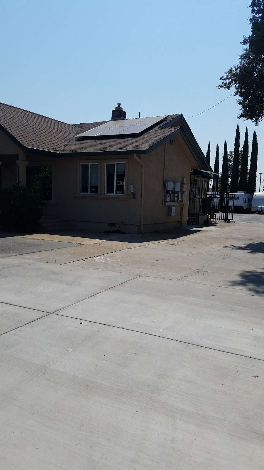 Louises Real Estate | 119 D St, Wheatland, CA 95692, USA | Phone: (530) 701-6851