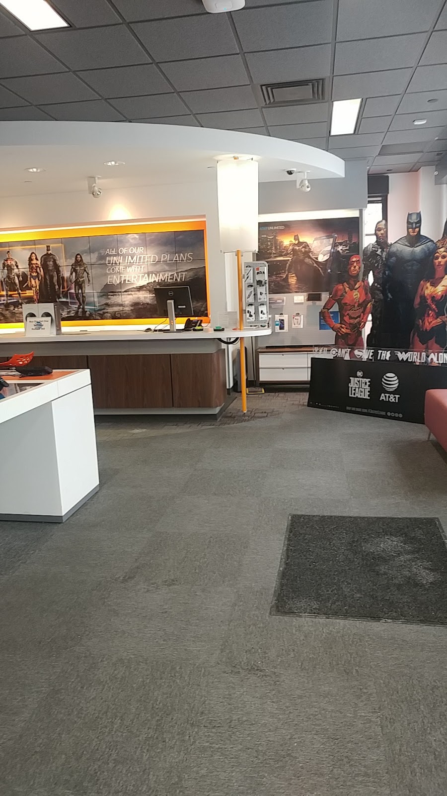 AT&T Store | 1980 Robert St S Ste 110, West St Paul, MN 55118, USA | Phone: (651) 340-9473