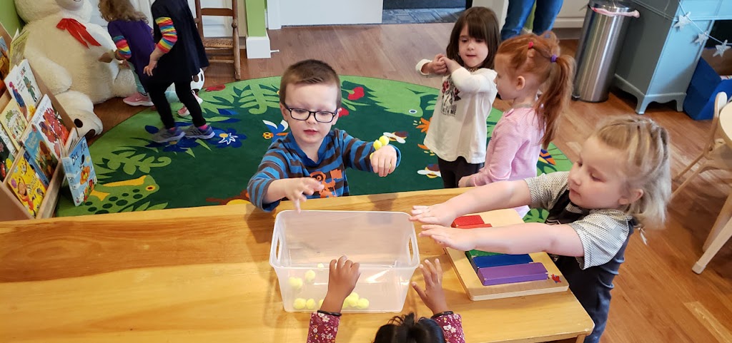 Little Acorn Preschool | 2 Westford St, Chelmsford, MA 01824 | Phone: (781) 308-2828