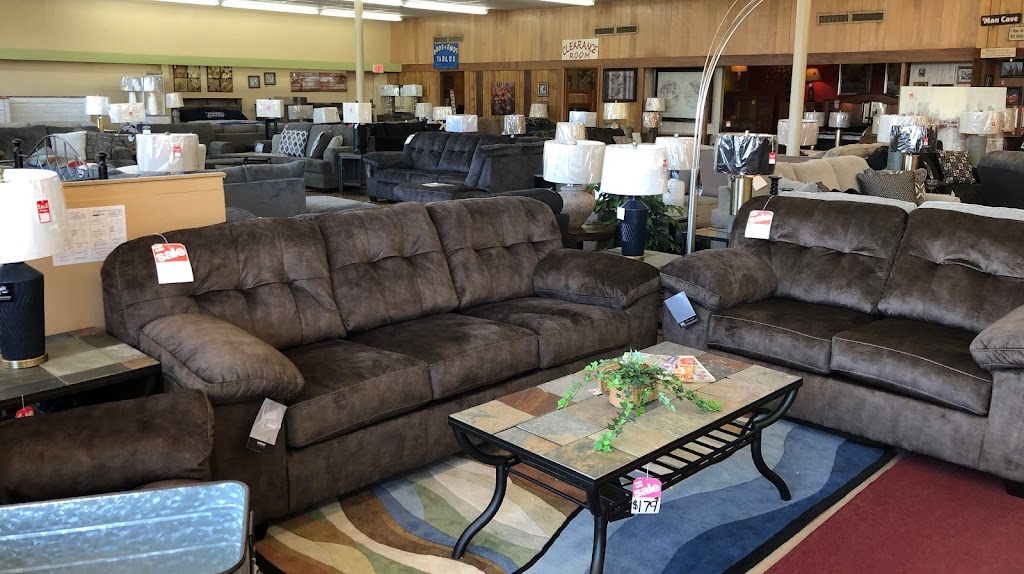 Janesville Comfort Shoppe | 2506 Center Ave, Janesville, WI 53546, USA | Phone: (608) 743-2126