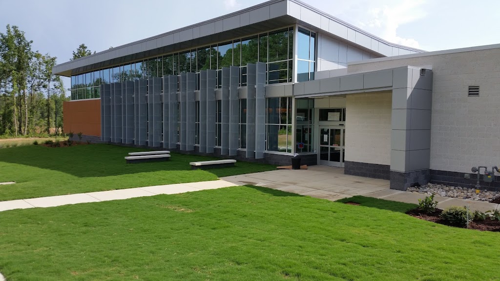 Fuquay-Varina Community Library | 271 Bramblehill Dr, Fuquay-Varina, NC 27526, USA | Phone: (919) 557-2788