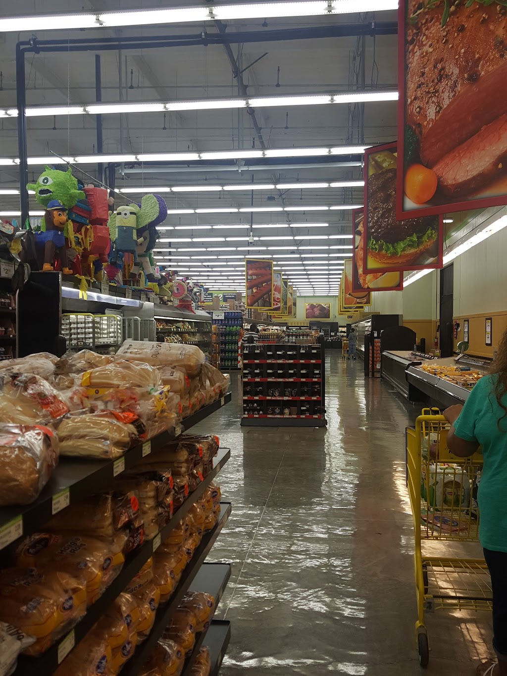 Food 4 Less | 2430 W Kettleman Ln, Lodi, CA 95242 | Phone: (209) 366-1053