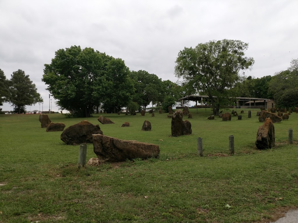 Lake Park Campground | 5 Lake Park Rd, Lewisville, TX 75057, USA | Phone: (972) 219-3742