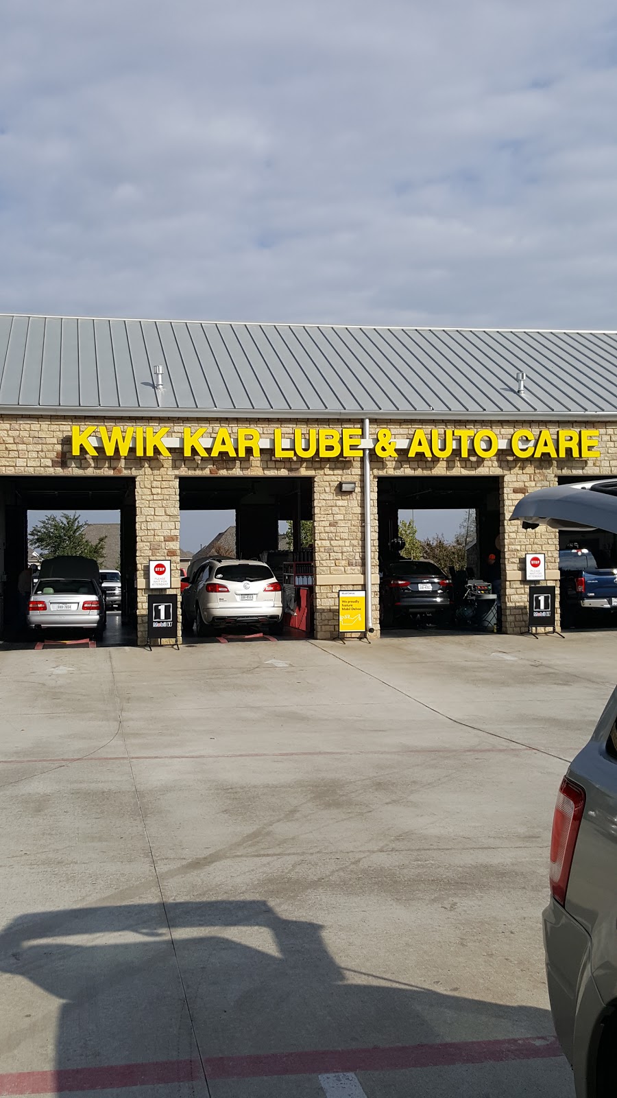 Kwik Kar | 7100 Justin Rd, Lantana, TX 76226, USA | Phone: (940) 584-0852