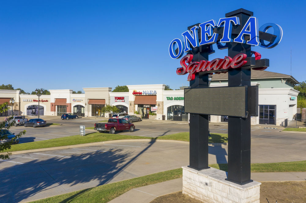 Oneta Wine & Spirits | 24210 E Hwy 51 #3474, Broken Arrow, OK 74014 | Phone: (918) 259-8814