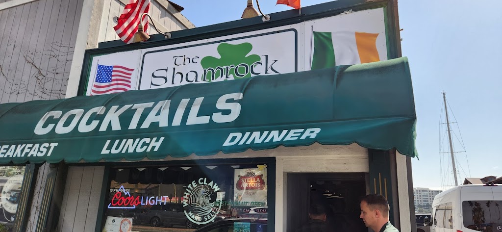 The Shamrock Bar & Grill | 2633 West Coast Hwy C, Newport Beach, CA 92663, USA | Phone: (949) 631-5633