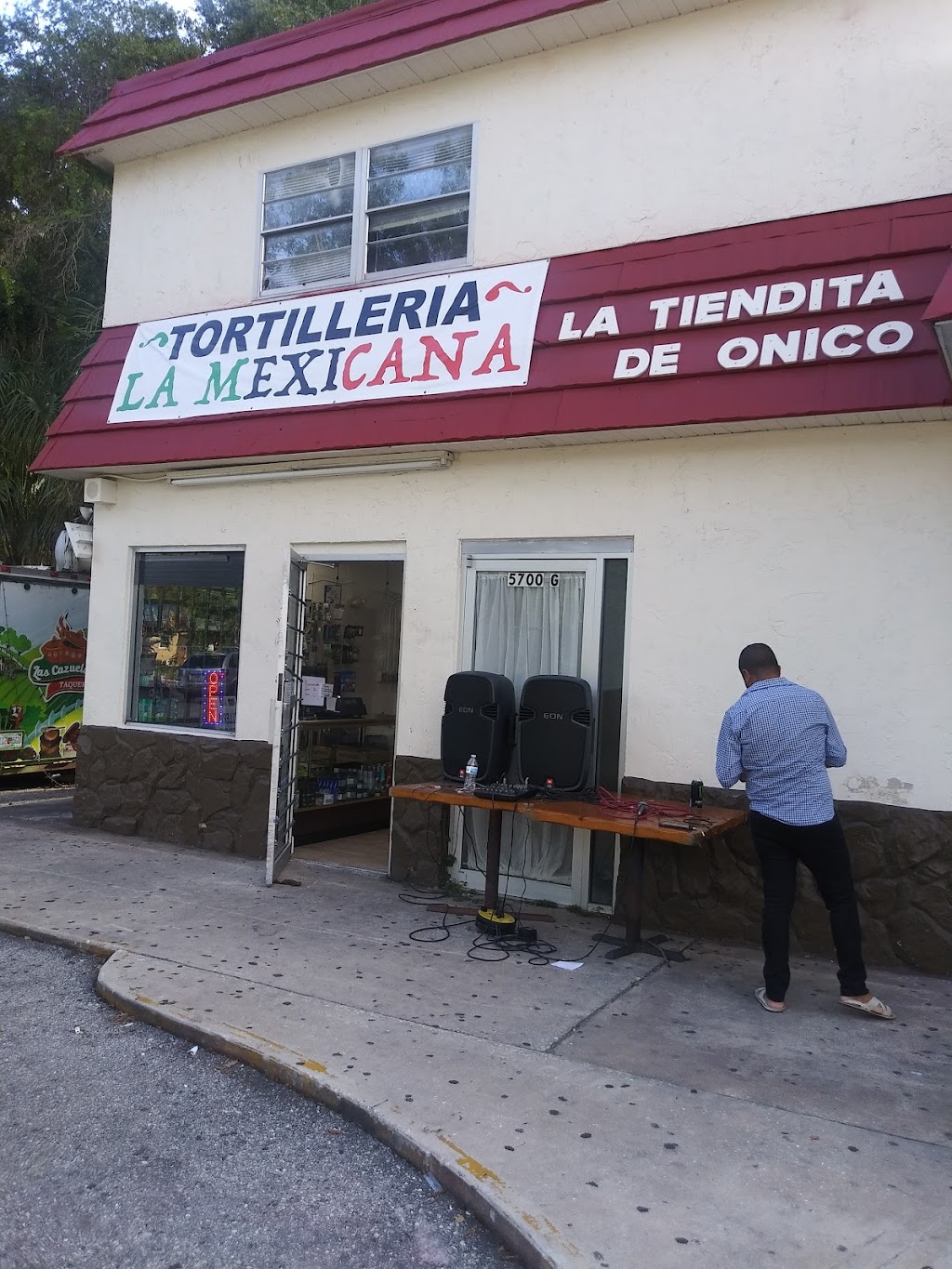 Tortilleria la mexicana | 5700 5th St E E, Bradenton, FL 34203, USA | Phone: (941) 301-0884