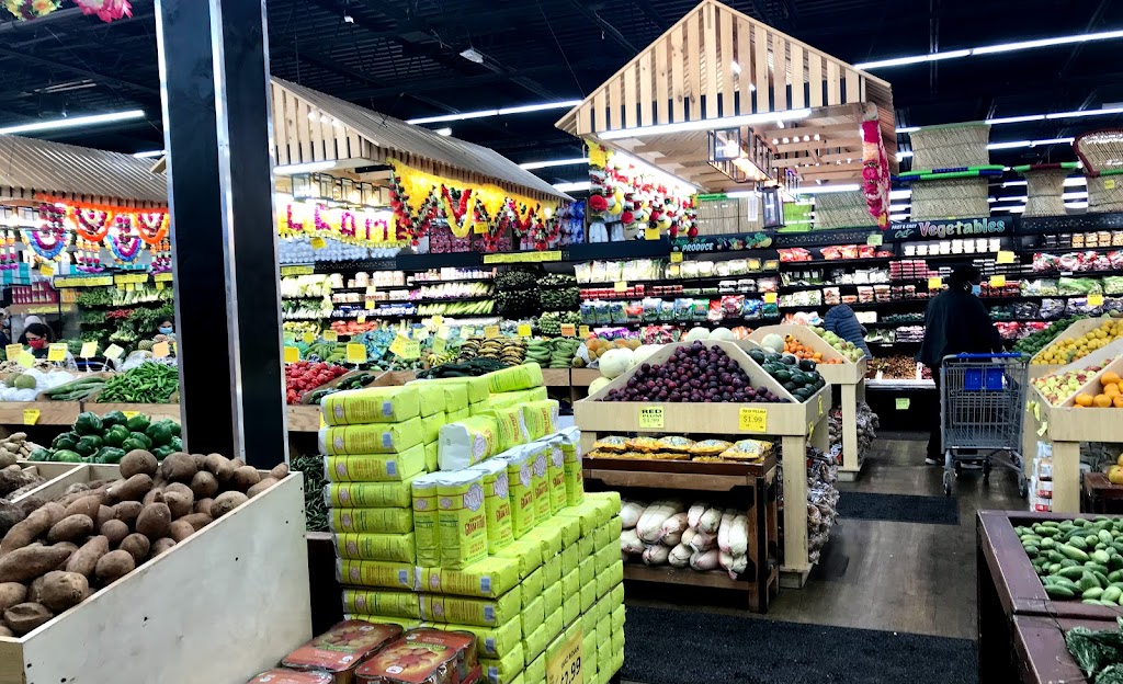 Badshah Farmers Market | 520 S Broadway, Hicksville, NY 11801, USA | Phone: (516) 931-5600